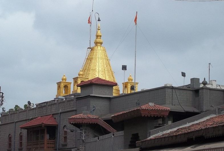 Bangalore-Shirdi Tour package