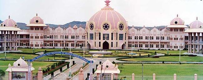 One Day Short Trip from Bangalore to Puttaparthi