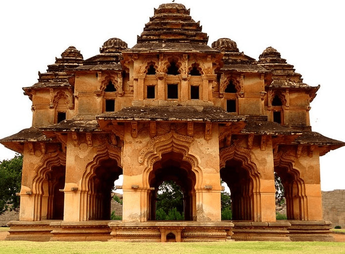 Bangalore to Hospet Tour Package