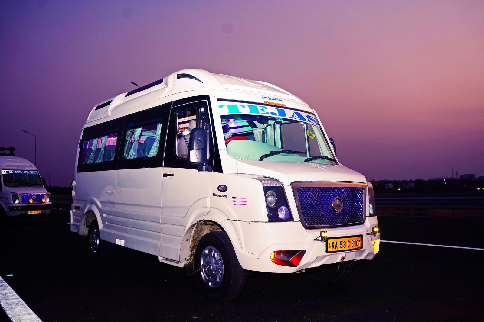 TEMPO_TRAVELLER